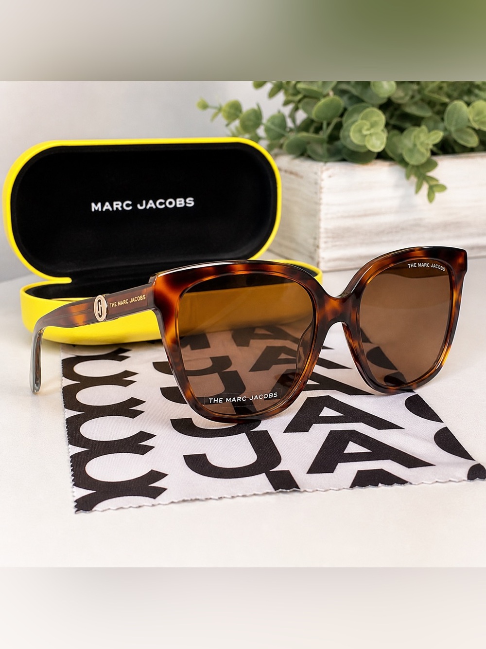 Marc Jacobs Tortoiseshell Sunglasses with Brown Lenses